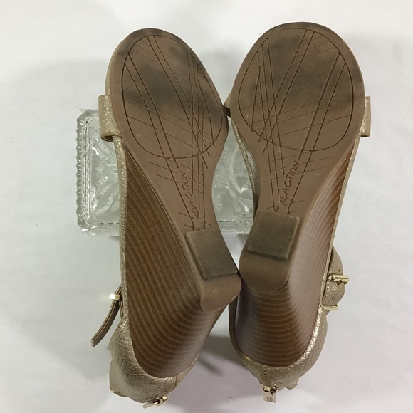 Kenneth Cole Reaction Gold Ava Brave Sandals - Picture 10 of 12
